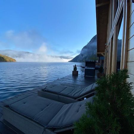 Floating House Perucac Lejlighed Eksteriør billede